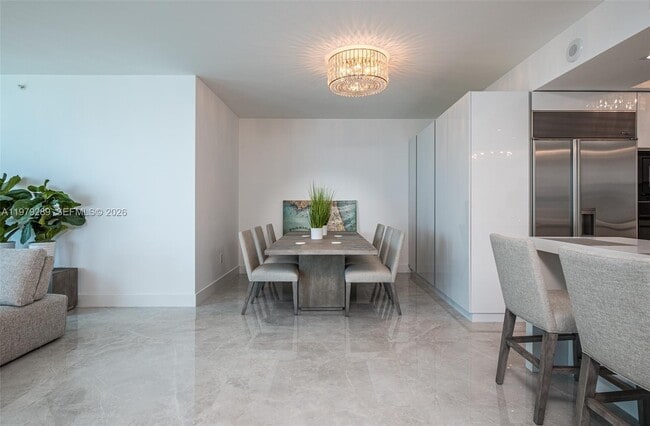 Foto del edificio - 3535 S Ocean Dr