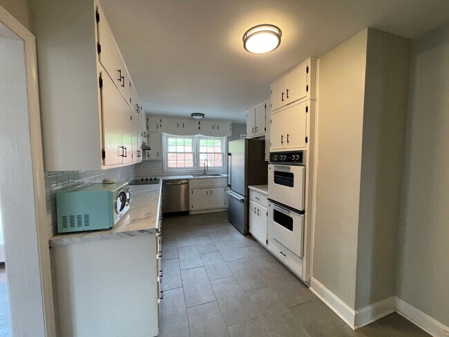 Foto del edificio - 1254 Catawba St