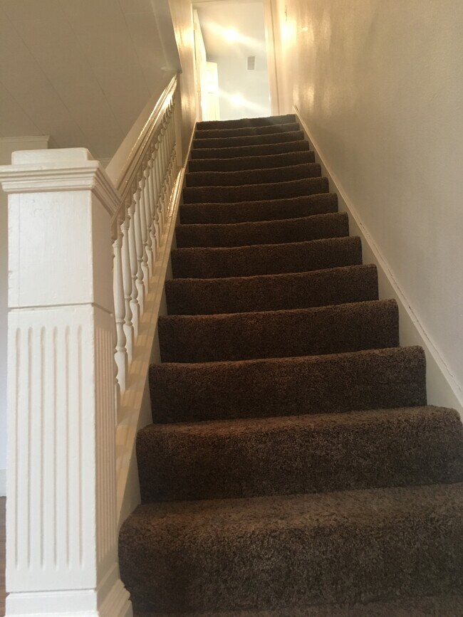 stairwell - 1143 Steakhouse Rd