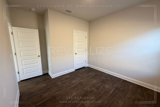 Building Photo - Smart & Spacious New Home – Foley, AL