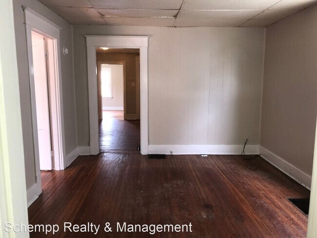 Building Photo - 3 br, 1 bath House - 3103 Dumesnil St