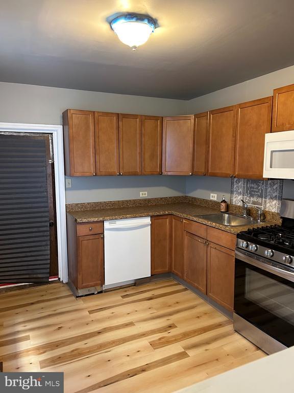 1935 E Venango St, Philadelphia, PA 19134 Townhome Rentals in