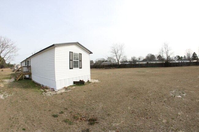 Foto del edificio - 7025 Ottis Ln