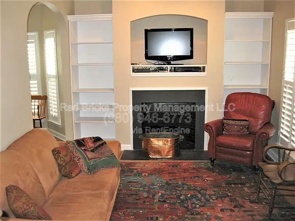 Foto del edificio - 13844 Cypress Woods Dr