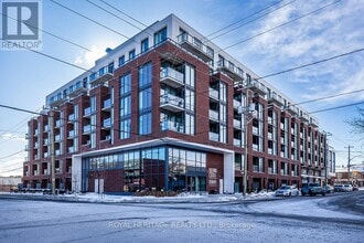 Building Photo - 201 Brock St S