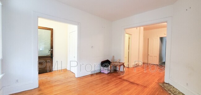 Foto del edificio - 1214-1216 N 21st St