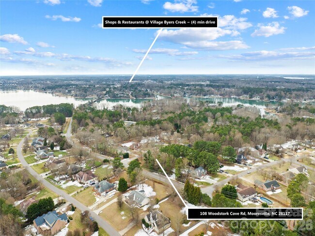 Foto del edificio - 108 Woodstork Cove Rd