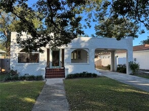 Building Photo - 325 W Palm Dr