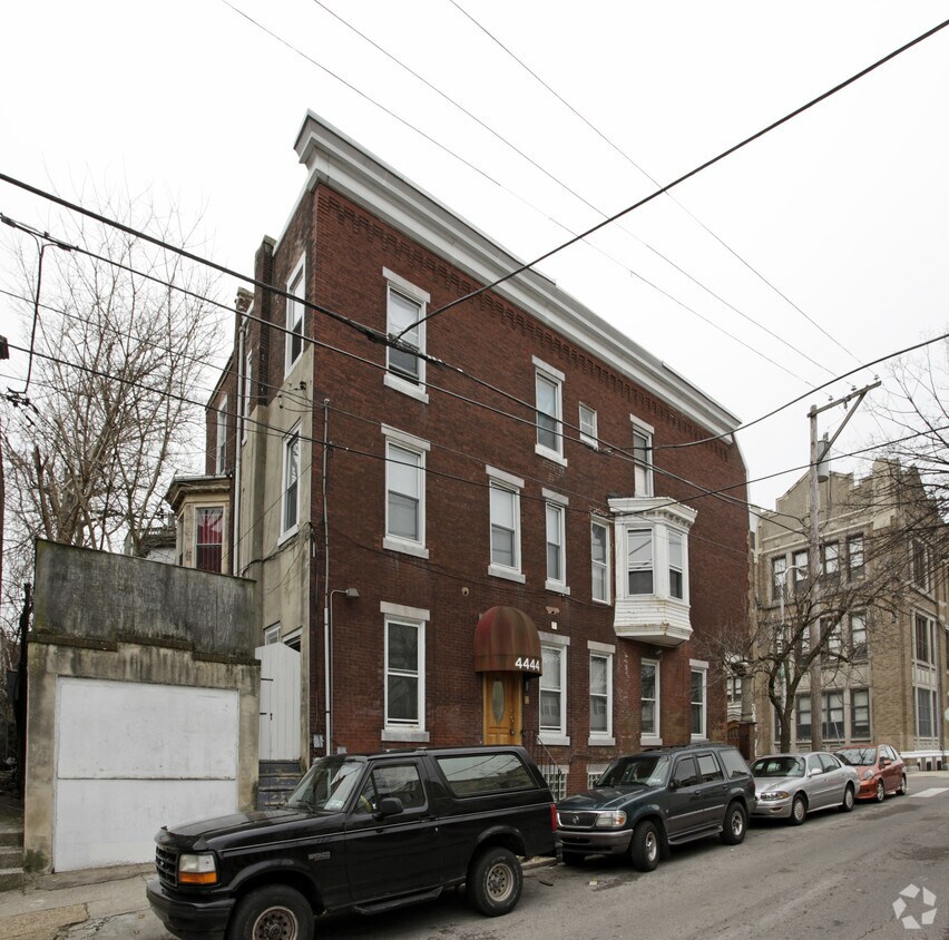 Building Photo - 31 S 45th St
