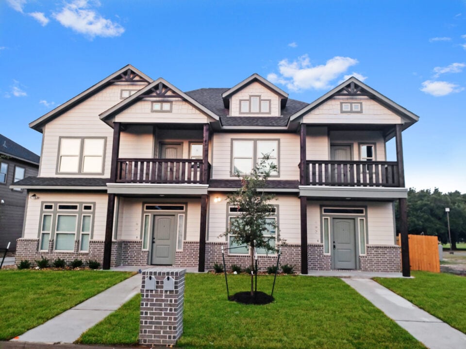 Foto principal - 902 Montclair Ave