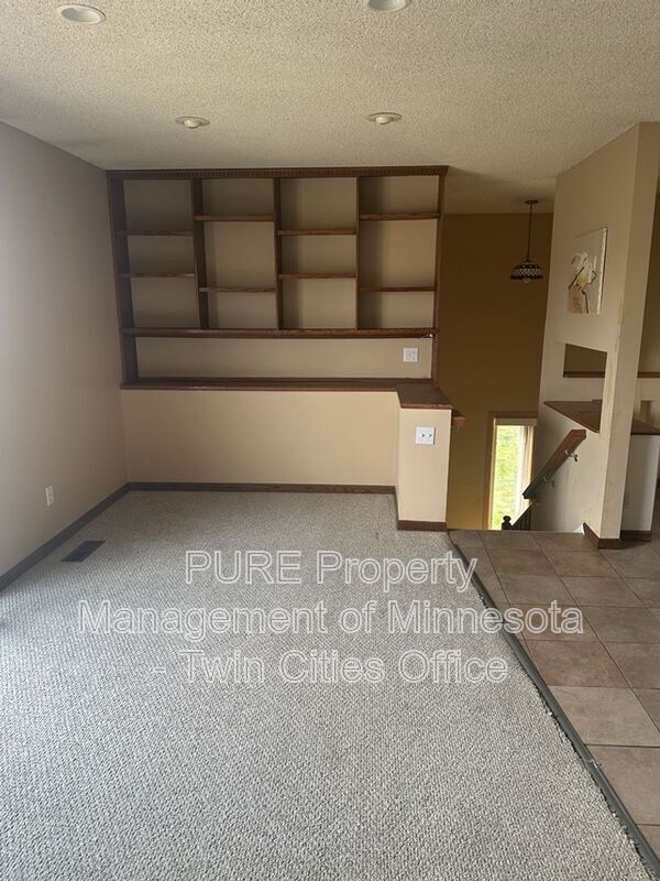 Building Photo - 4504 Cinnamon Ridge Trail