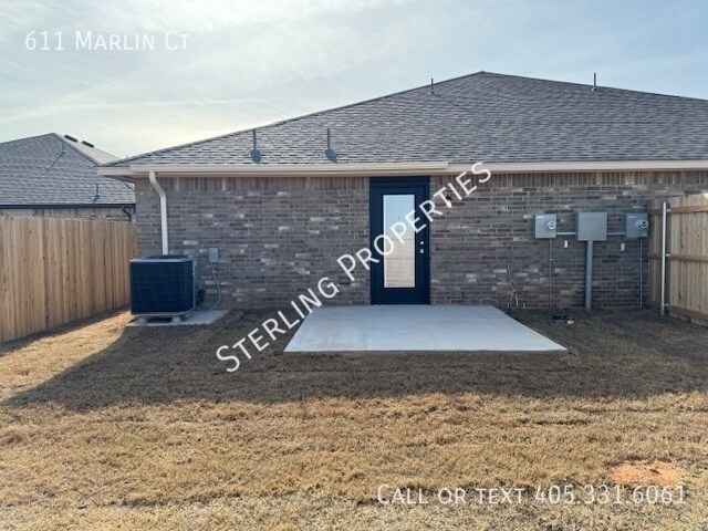 Building Photo - 611 Marlin Ct