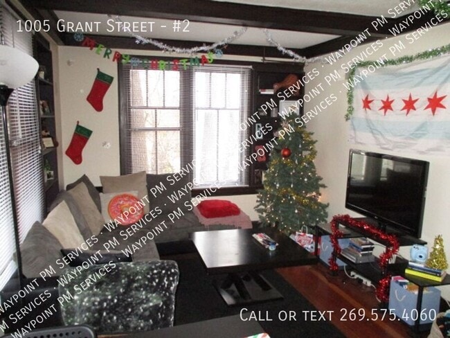 Building Photo - 1005 Grant St