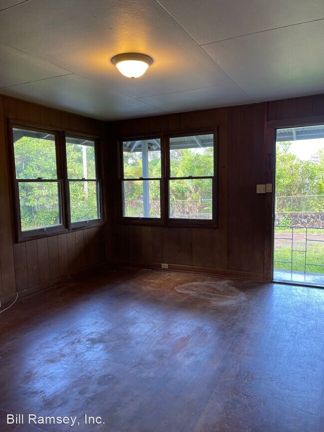 Building Photo - 2 br, 1 bath House - 2315-B CALIFORNIA AVE.