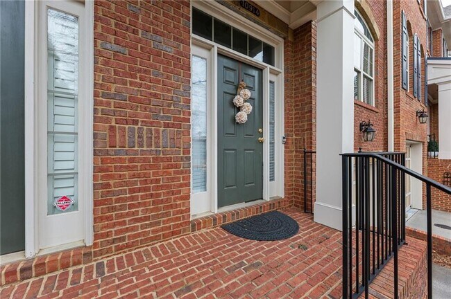 Building Photo - 10914 Gallier St