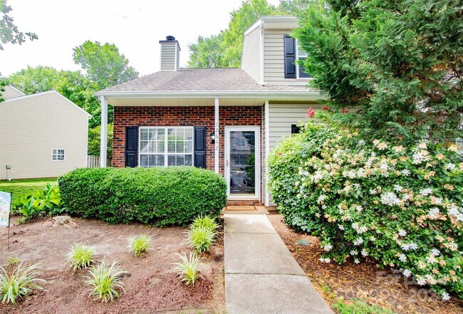 Foto del edificio - 12642 Tucker Crossing Ln