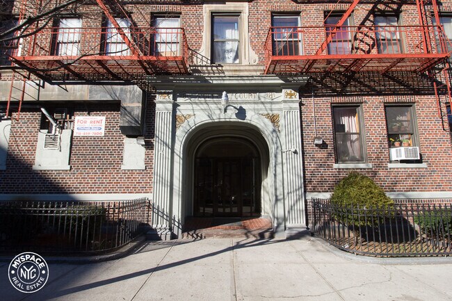 Foto del edificio - 281 Crown St