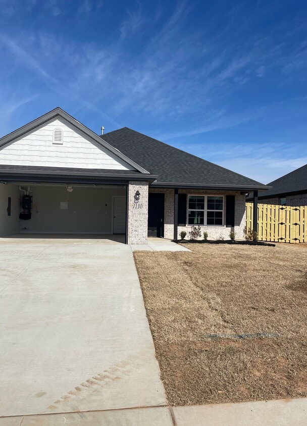 Photo - 1110 Maclaren Ave Lowell, AR 72745