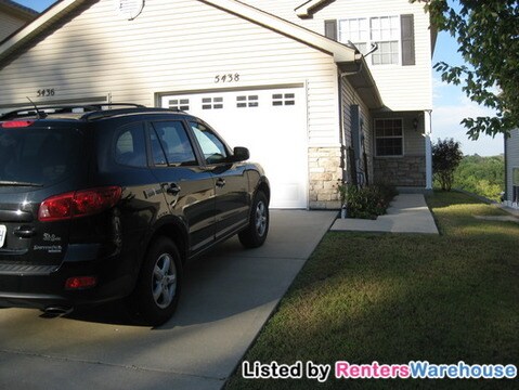 Foto principal - 5438 Lakewood Ter