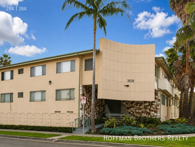 Building Photo - 3838 Gibraltar Ave