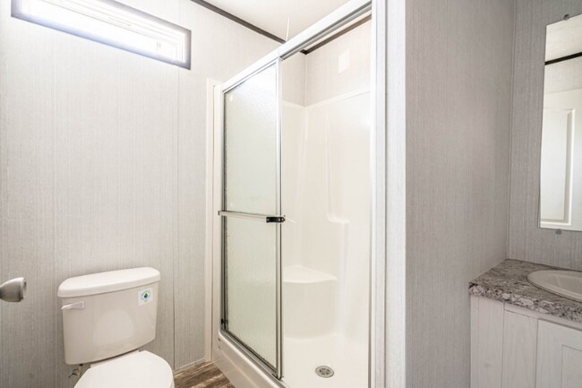 Foto del edificio - 10118 Falvey Lk Ln