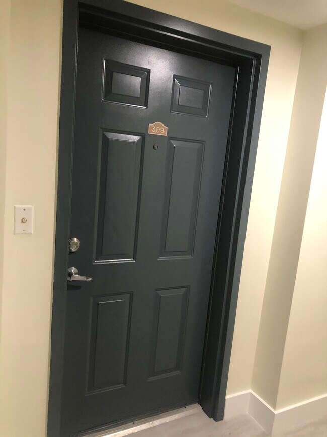 Building Photo - 11040 SW 196th St