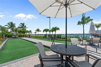 Building Photo - 11861 Venetian Lagoon Dr