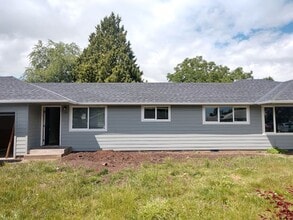 Building Photo - 145-195 Churchdale Ave N