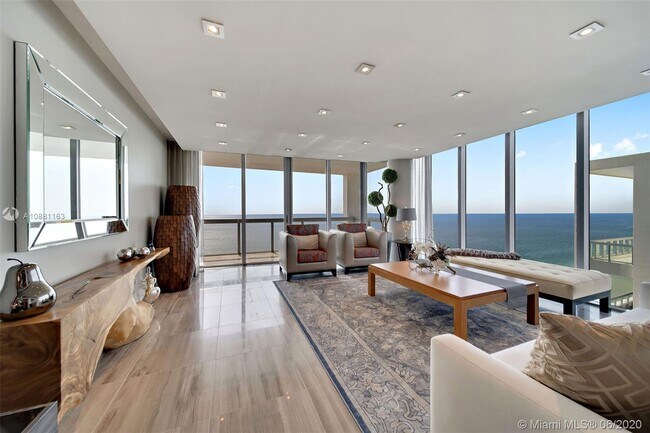 Building Photo - 6899 Collins Ave