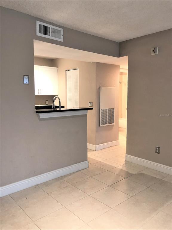 Foto del edificio - 1033 S Hiawassee Rd