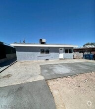 Building Photo - 210 W Monroe Ave
