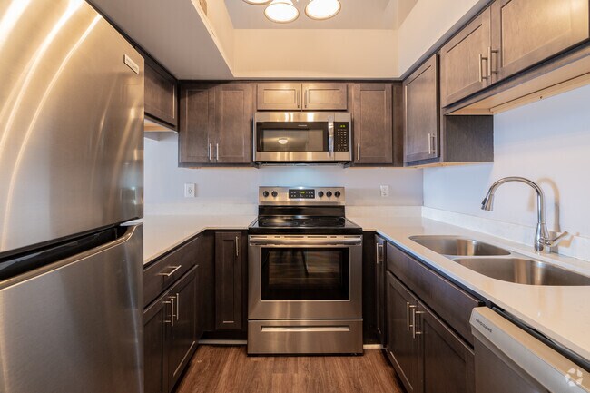 2BR, 2BA - Woodberry
