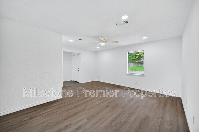 Foto del edificio - 701 E Morton St