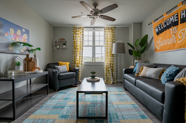 Photo - Spinner Place Apartments