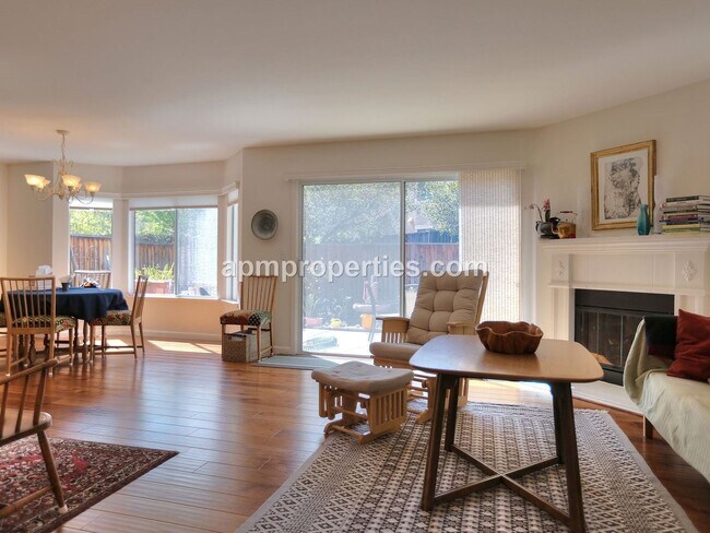 Building Photo - 3 br, 2.5 bath House - 664 S Blackbrush Lane
