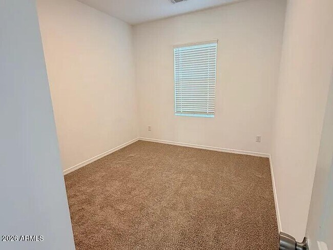 Foto del edificio - 6351 W Magdalena Ln