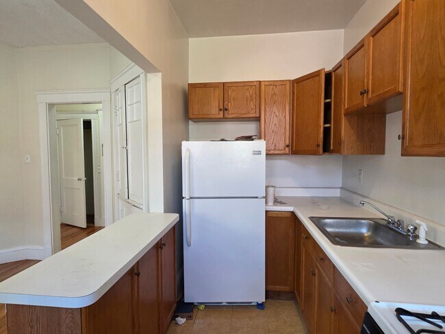 Foto del edificio - No Brokers Fee, No Security Deposit, Heat ...