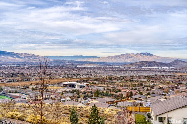 Building Photo - 10513 Claim Jumper Wy