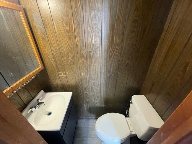 Building Photo - 308 Stewart-