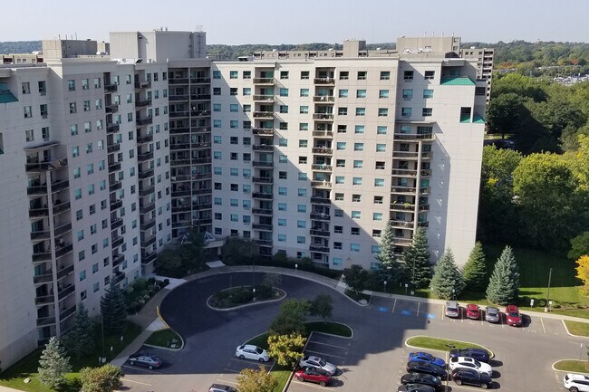 Photo du bâtiment - 565 Proudfoot Place