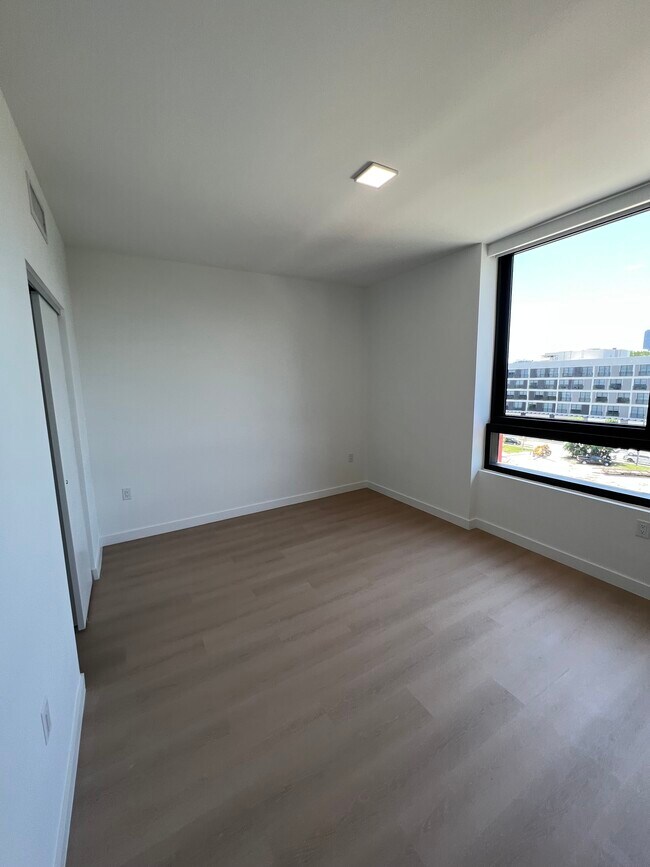 Foto del edificio - 95 NW 29th St