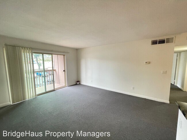 Building Photo - 2 br, 1 bath House - 6058 Rancho Mission R...