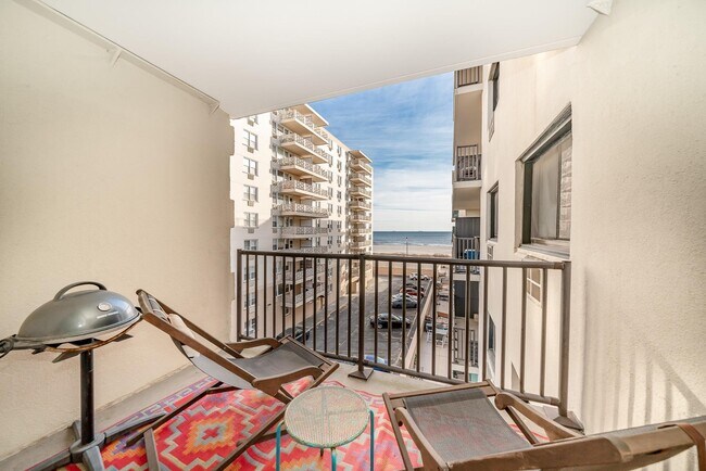 Foto del edificio - 420 Shore Rd