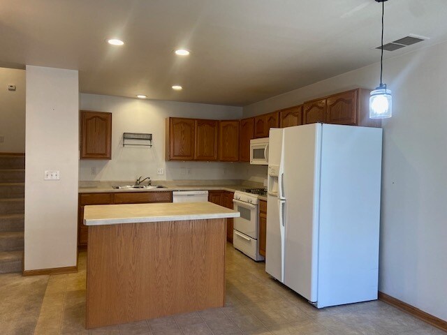 Foto del edificio - 674 S Peace Rd