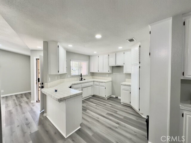 Building Photo - 465 Cam Grande