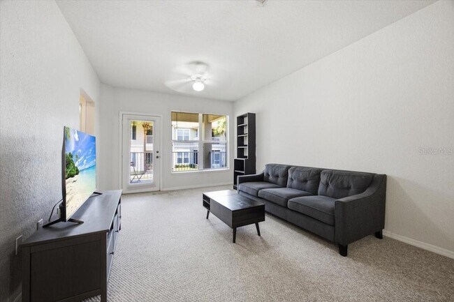 Foto del edificio - 4008 Hemingway Cir