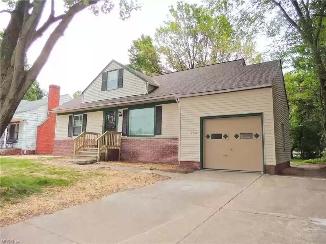 4204 Bluestone Rd, South Euclid, OH 44121 House Rental in South