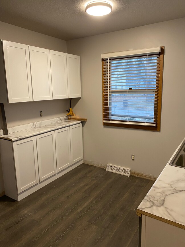 Kitchen - 4606 Valdez Drive