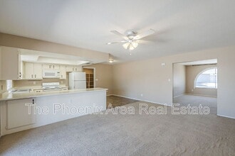 Building Photo - 1556 W Peralta Ave