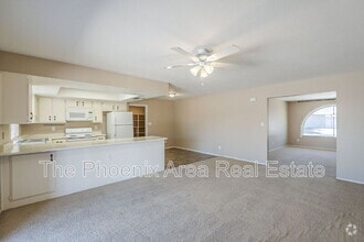 Building Photo - 1556 W Peralta Ave